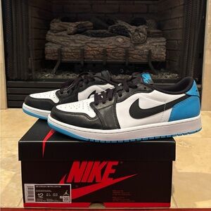 Jordan 1 Low Powder Blue Sz 12